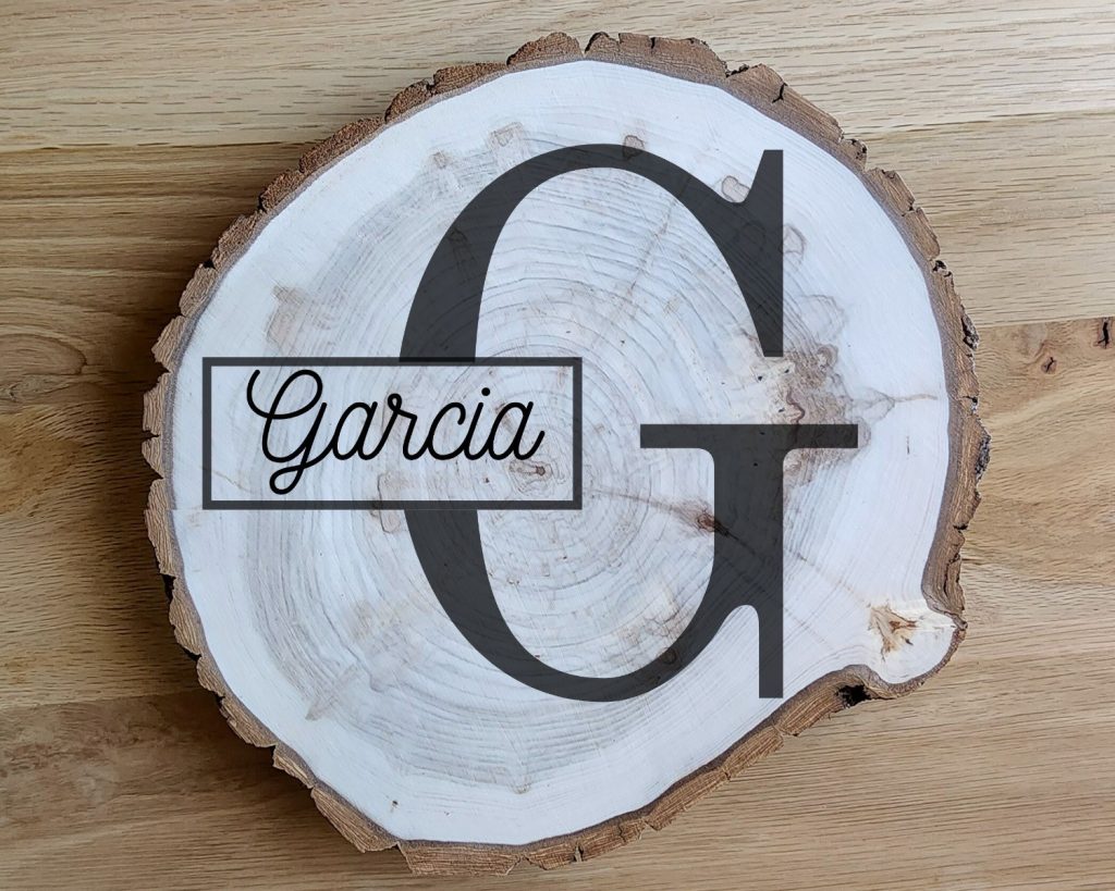 Monogram Bold Round Sign