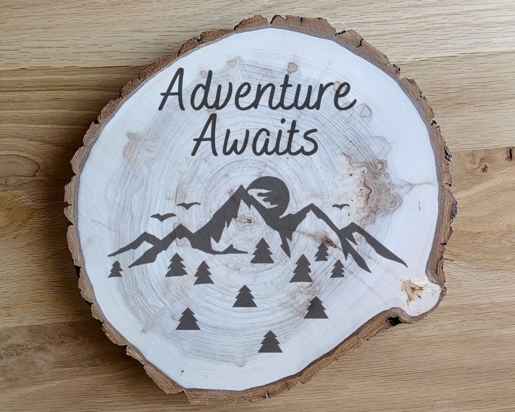 Mountain with Trees Round Sign